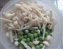 豌豆拌金针菇的做法图解5