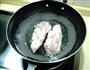 黄豆花生煲猪脚的做法步骤2