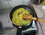 蒜苔炒玉米的做法图解6