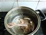淮山枸杞乳鸽煲的做法图解3