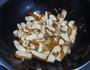 辣椒炒香的做法图解6