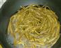 米耳炝黄花菜的做法步骤4