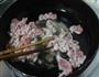 酸菜肉片的做法图解3