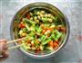 银杏拌芹菜的做法图解11