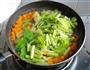 银杏拌芹菜的做法图解7