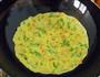 胡萝卜菜心煎饼的做法图解7