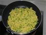 锅塌南瓜丝的做法步骤4