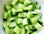 五香花生米拌黄瓜的做法图解2