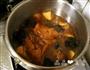 淮山猪手煲的做法图解7