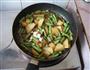 土豆烧四季豆的做法图解7