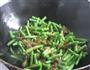 雪菜豇豆的做法图解5