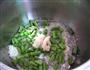 四季豆粥的做法图解4