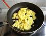 虾酱炒鸡蛋的做法图解5
