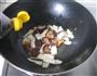 笋菇烧面筋的做法图解6