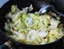 麻辣圆白菜的做法图解7