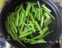 芹菜鸡柳的做法图解3