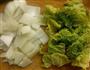 肉汤炖白菜的做法图解1