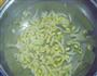 螺旋藻豆芽汤的做法步骤3