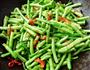 豇豆红辣椒丝的做法图解4