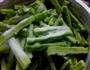 凉拌苦瓜条的做法图解1