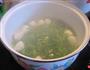 荠菜鱼包蛋汤的做法图解3