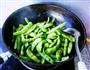 鸡心烧豆角的做法图解8