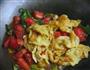 西红柿青椒炒鸡蛋的做法图解8