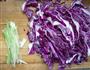 凉拌紫甘蓝的做法图解2