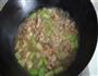 丝瓜炸鸡块汤的做法图解3