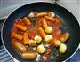 酸辣甜香肠丸子的做法图解6