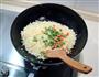 金包银蛋炒饭的做法图解5