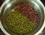 红豆绿豆海带粥的做法图解1