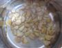 小米栗子粥的做法图解3