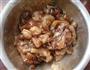 茭白炒鸡胸脯的做法图解3