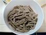 杂粮制作炒剪刀面的做法图解7