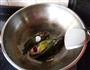 金针菇昂公鱼奶汤的做法图解6