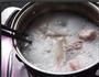 虫草花淮山排骨汤的做法图解2