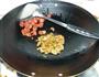 菜心腊肠炒饭的做法图解3