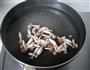 菜花炒豆菇的做法图解4