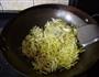韭黄滑虾仁的做法图解8