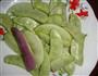排骨炖扁豆的做法图解2