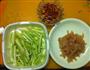 枸杞西芹鸡丝小炒的做法图解1