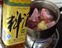 玉米莲藕脊骨汤的做法图解2