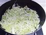 炝包菜丝的做法图解9