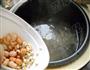 薏米花生银耳羹的做法图解5