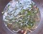 茶树菇海带丝汤的做法图解6