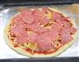 意大利辣肠虾批萨的做法图解8
