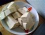 虾皮炖豆腐的做法图解2
