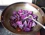 腊肠紫甘蓝的做法图解6