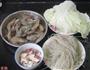 粉丝白菜大虾煲的做法图解1